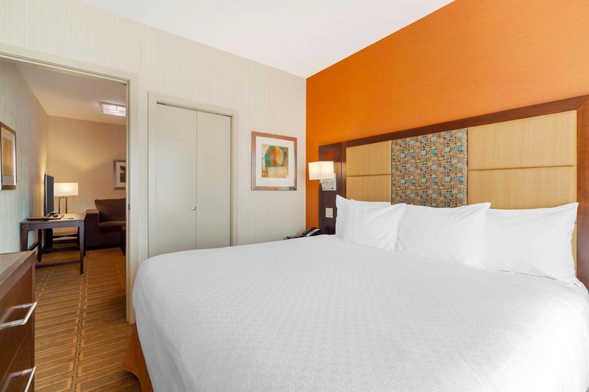 Best Western Plus Chateau Fort St. John Extérieur photo