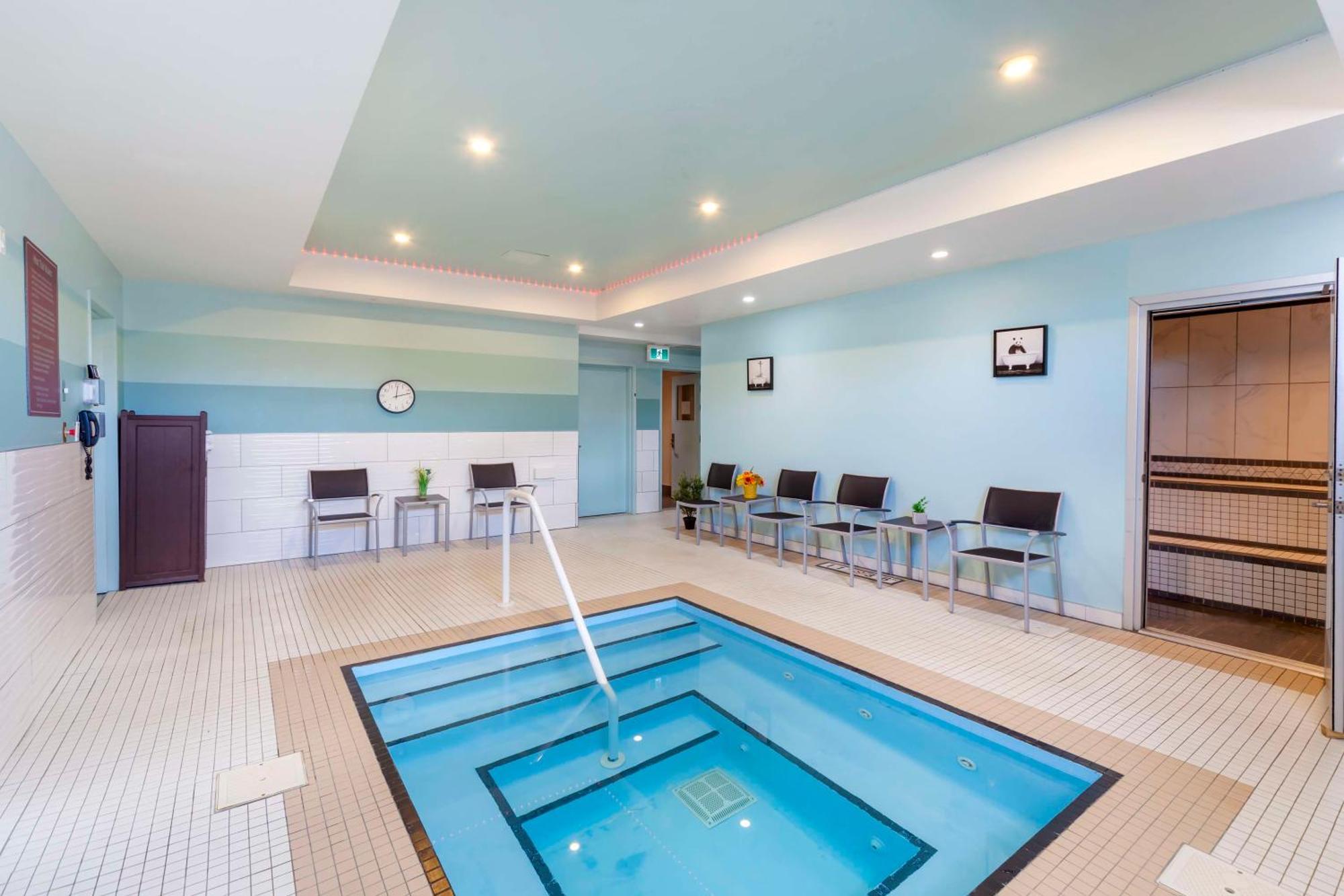 Best Western Plus Chateau Fort St. John Extérieur photo